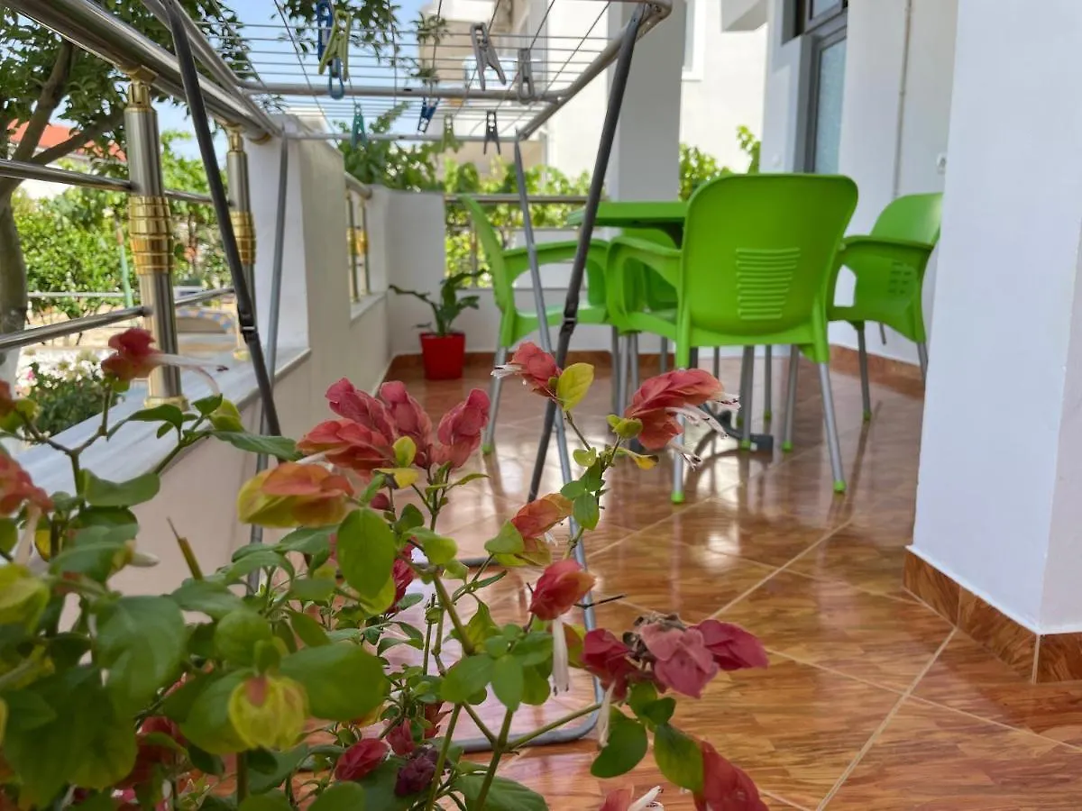 Aparthotel Villa Soni Oruci Ksamil