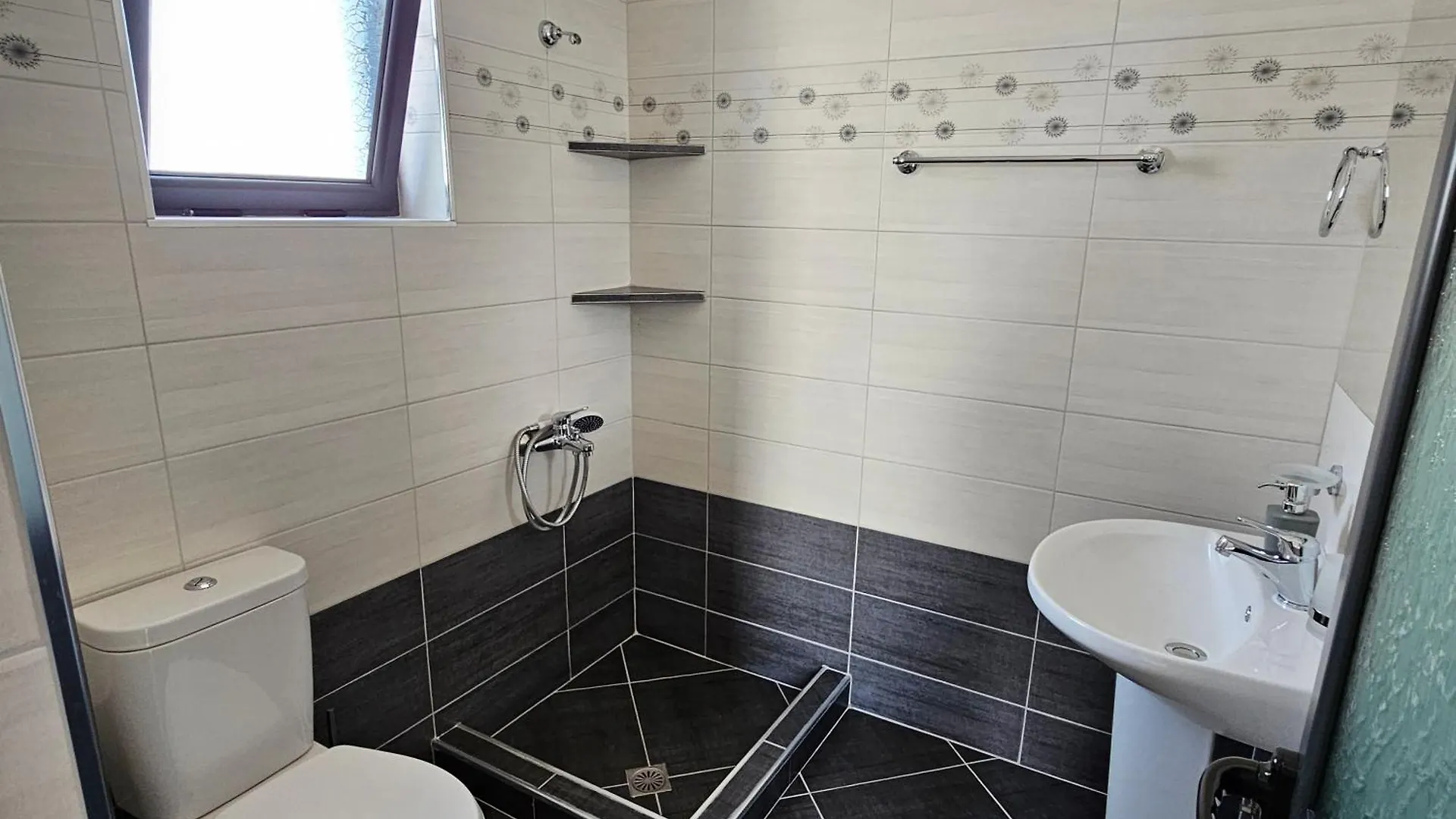 Villa Soni Oruci Ксамил 0*,  Албания