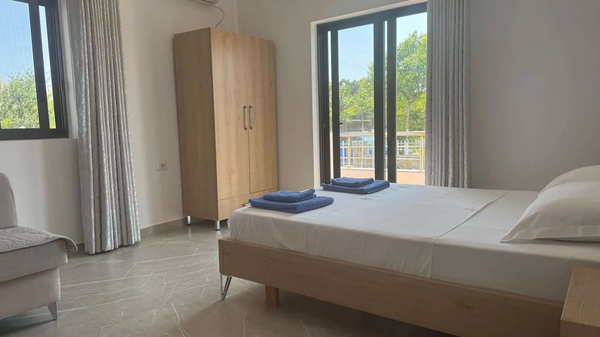 Villa Soni Oruci Ksamil Aparthotel